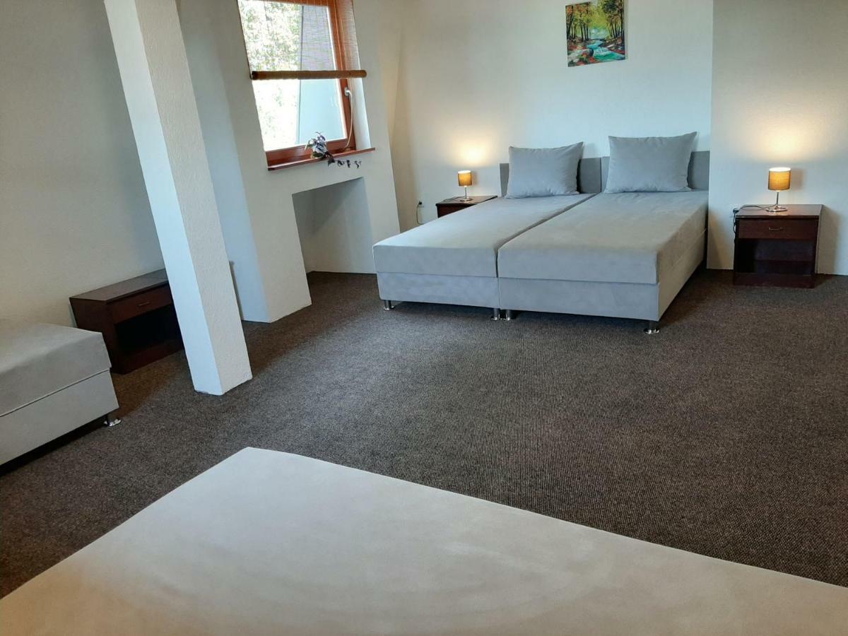 Guesthouse Hill Сараево Экстерьер фото